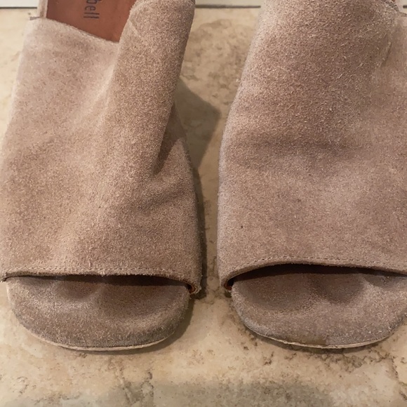 Jeffrey Campbell Suede Block Heel Sandals Size 8 - Picture 4 of 9